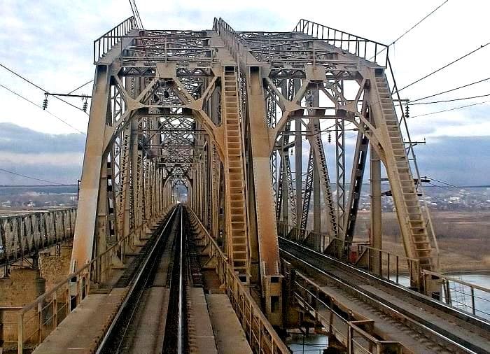 каменский железнодорожный мост через Донец